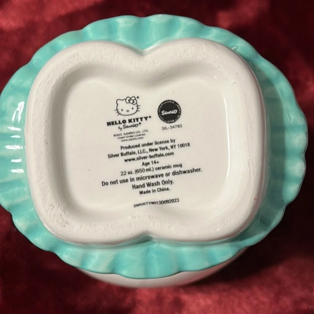 New Christmas Hello Kitty Mug